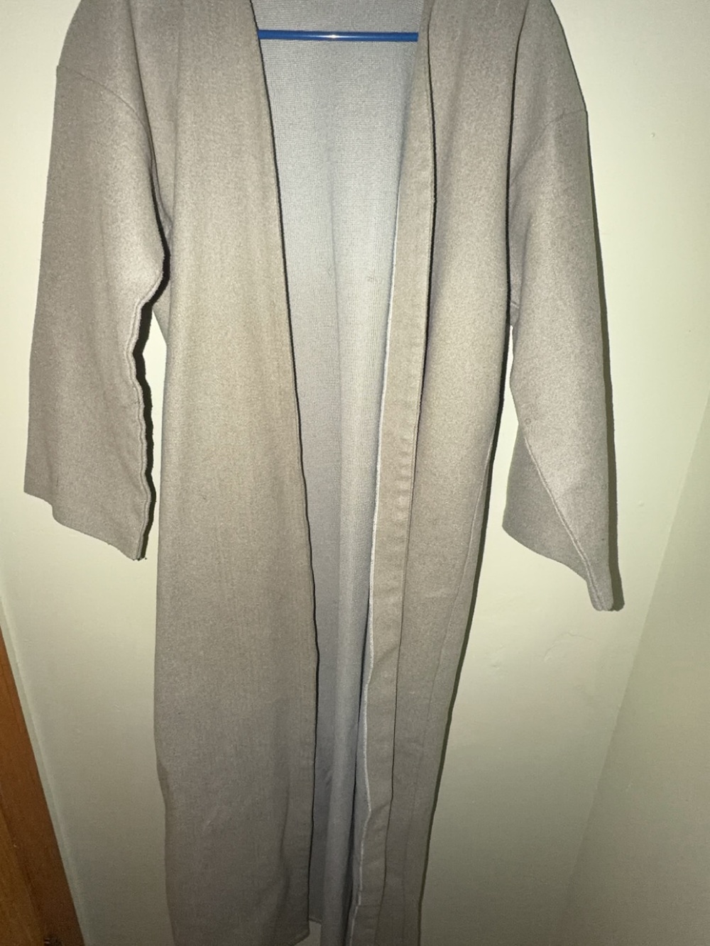 Tan abaya trench coat. - Picture 4 of 5